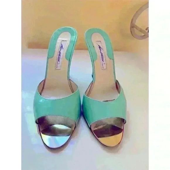 Brian Atwood Women's Turquoise Patent Leather Open-Toe wedge heel Size 8.5 - Picture 2 of 6
